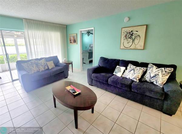 Pompano Beach, FL 33062,3211 NE 8th St  #106E