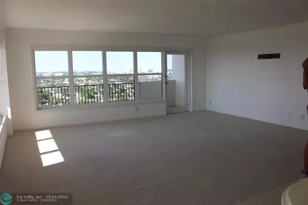 Fort Lauderdale, FL 33308,3200 Port Royale Dr  #2007