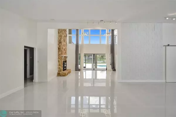 Boca Raton, FL 33433,7475 Estrella Cir