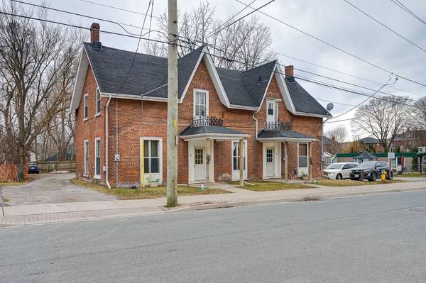 15 - 17 James ST W, Cobourg, ON K9A 2J8