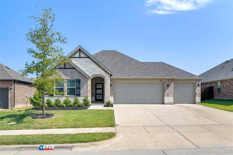 526 Royal Pine Drive, Fate, TX 75087