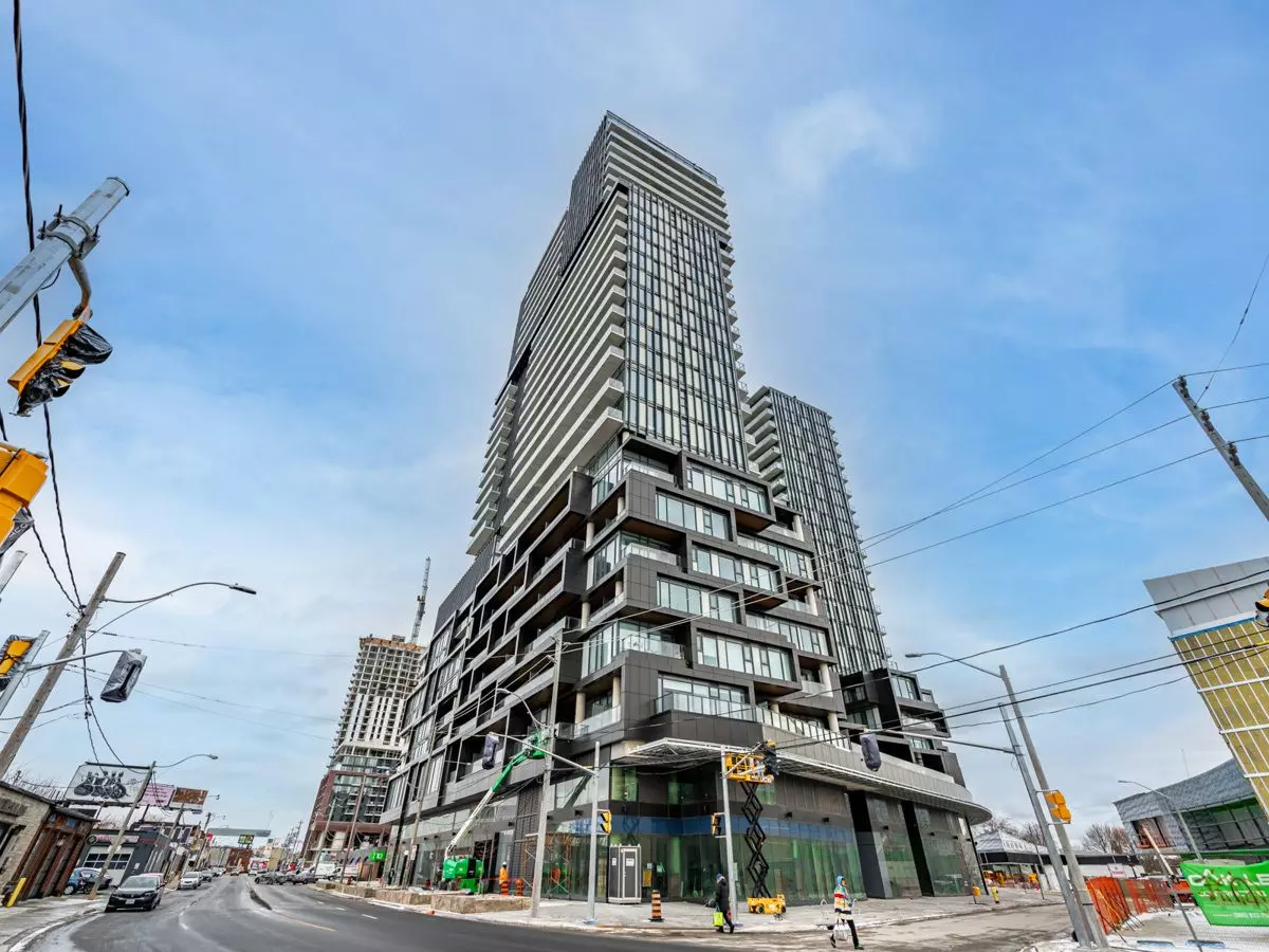 Toronto W02, ON M6H 0E3,1285 Dupont ST #2307