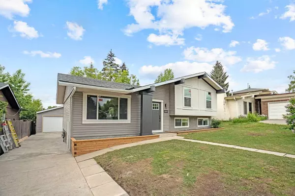 Calgary, AB T3A 1T2,5731 Dalhousie DR Northwest