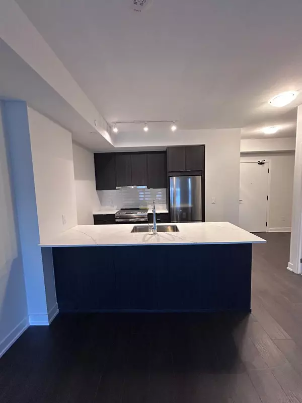 4130 Parkside Village DR #2402,  Mississauga,  ON L5B 3M8