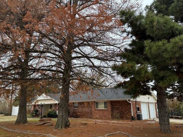 1001 W Havenwood Drive, Midwest City, OK 73110