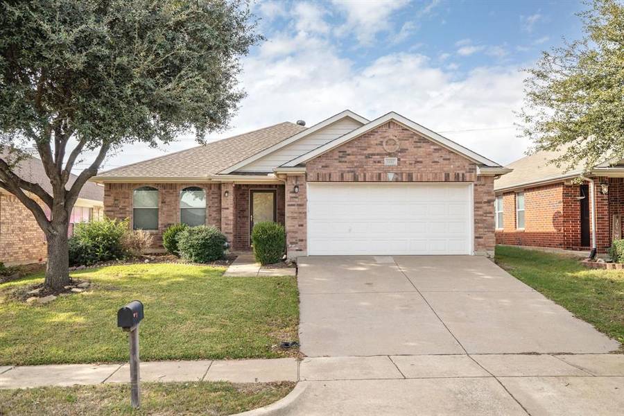 13317 Evergreen Drive, Fort Worth, TX 76244