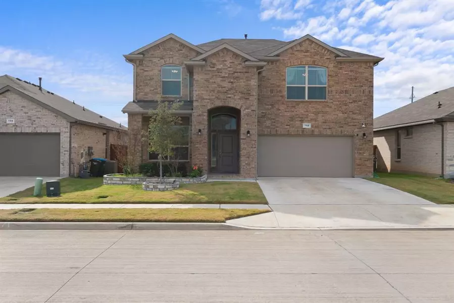 752 Finchley Drive, Fort Worth, TX 76247