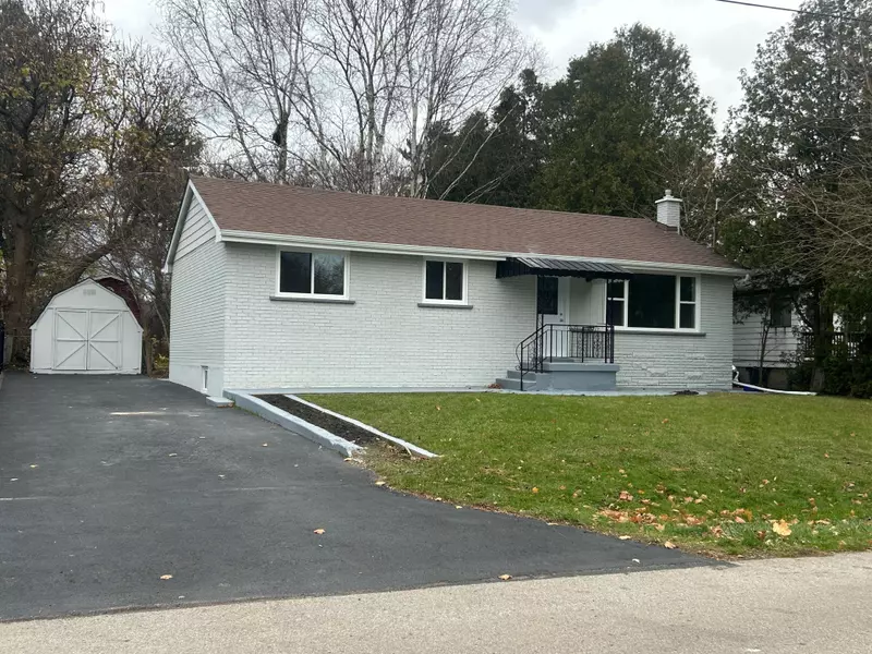 513 Enfield RD, Burlington, ON L7T 2X5