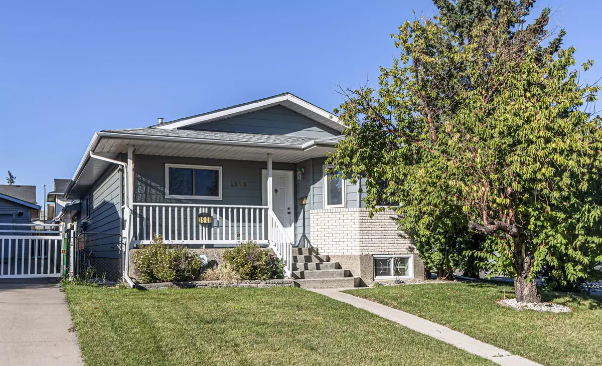 Calgary, AB T2A7L6,3908 14 AVE Northeast