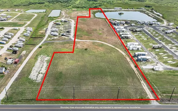 375 Rattlesnake Point, Rockport, TX 78382