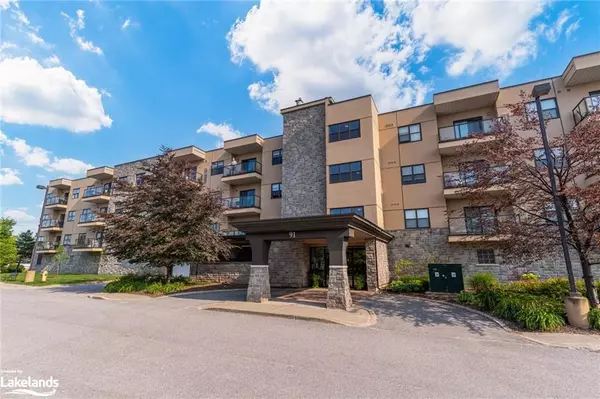 Collingwood, ON L9Y 4V3,91 RAGLAN ST #205