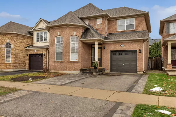 Oakville, ON L6M 4X3,2272 Calloway DR