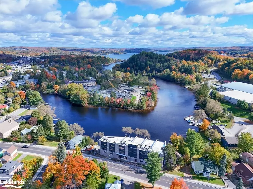 Muskoka, ON P1H 1P5,32 BRUNEL RD #201