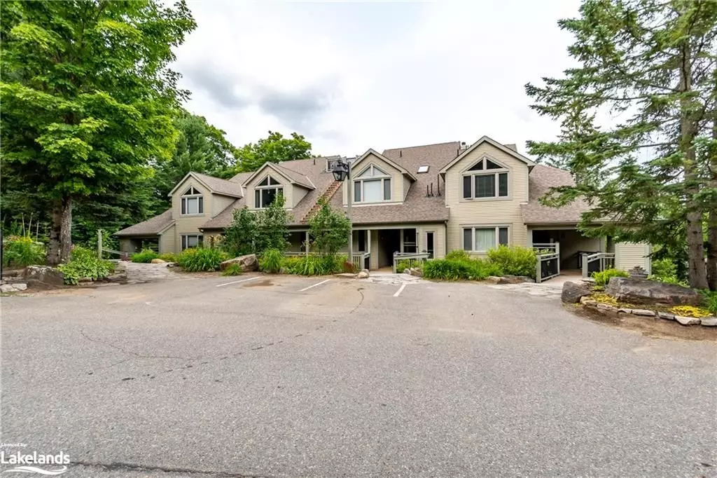 Muskoka, ON P1H 2N5,3931 GRANDVIEW FOREST HILL DR