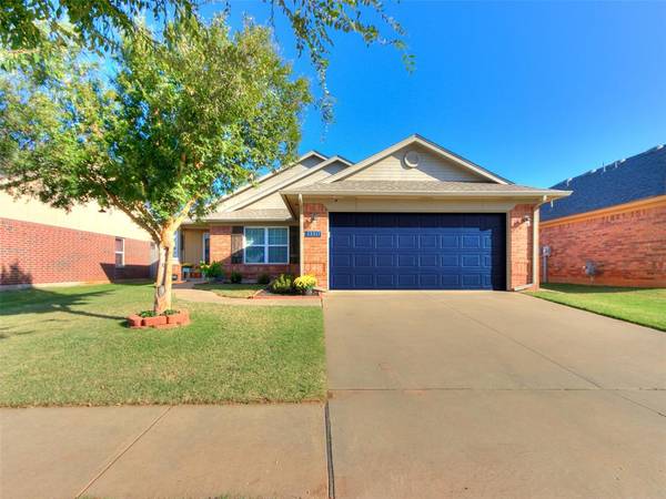 13317 SW 4th Terrace, Yukon, OK 73099