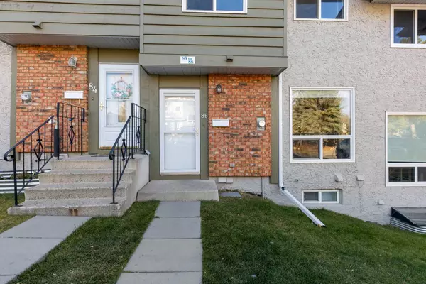 Calgary, AB T3G 1R8,6915 Ranchview DR NW #85