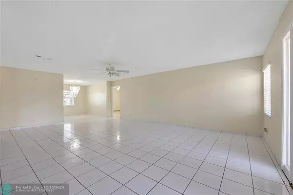 Sunrise, FL 33351,9563 NW 52nd Ct