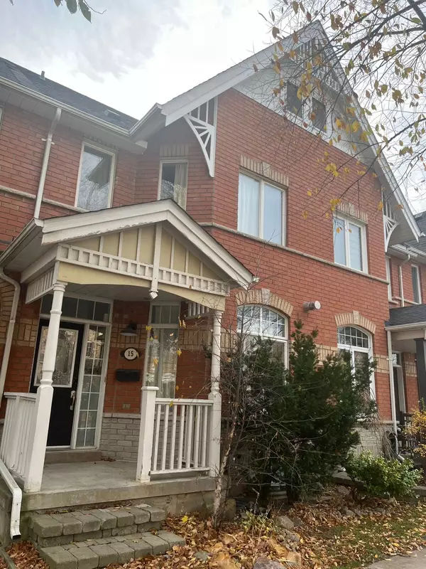 15 White's Hill AVE, Markham, ON L6B 1C1