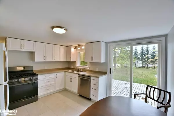 Wasaga Beach, ON L9Z 2G5,25 AYLING REID CT