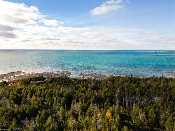 Northern Bruce Peninsula, ON N0H 1W0,109 PIKE ST