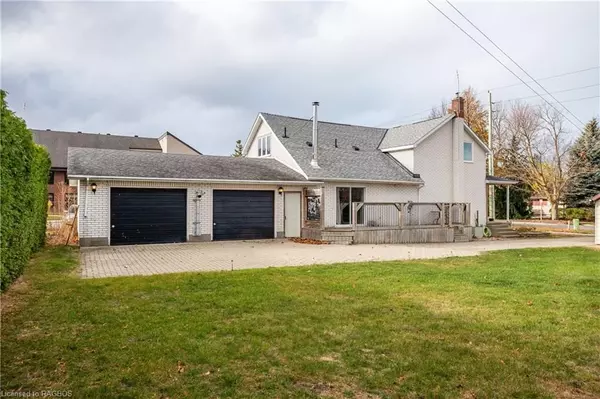 Kincardine, ON N2Z 2Y1,929 HURON TER