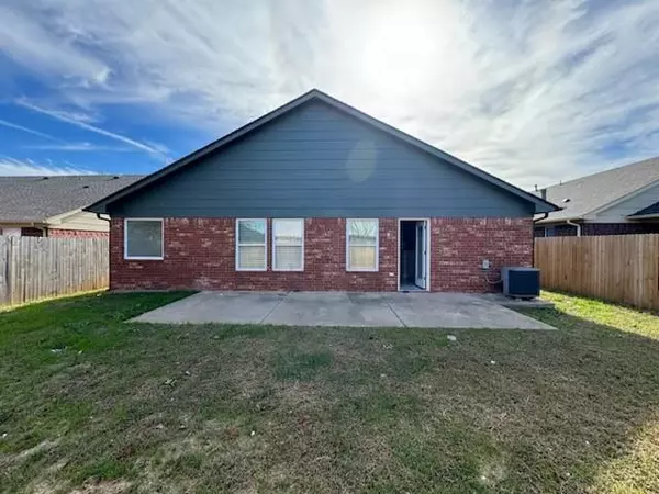 Norman, OK 73071,2809 Frost Lane