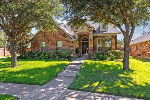 345 Cave River Drive,  Murphy,  TX 75094