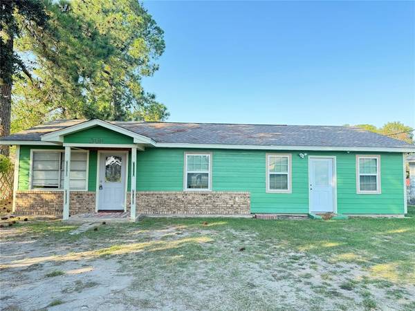 2030 N Edwards Avenue, Mount Pleasant, TX 75455