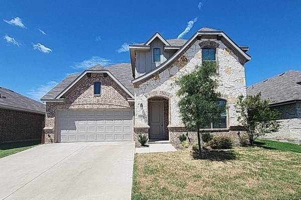 10008 Norway Spruce Trail, Fort Worth, TX 76036