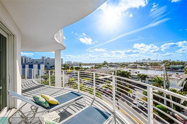 612 Bayshore Drive  #402, Fort Lauderdale, FL 33304