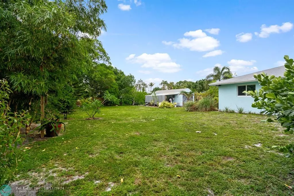 Oakland Park, FL 33334,Vacant Lot Bet. 719-769 NE 36th St