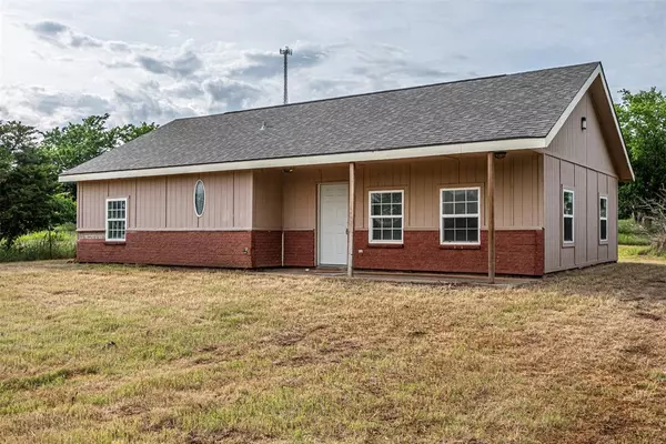 310 E Fortune Street, Coyle, OK 73027