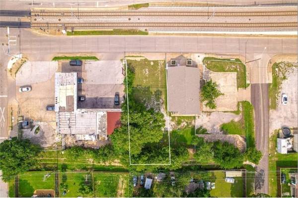 2510 S Lancaster Road, Dallas, TX 75216