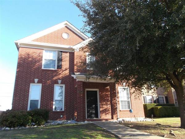 8741 Bloomfield Terrace, Fort Worth, TX 76123