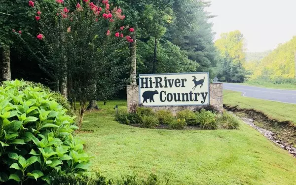 99/98 Hi River Country, Hiawassee, GA 30546