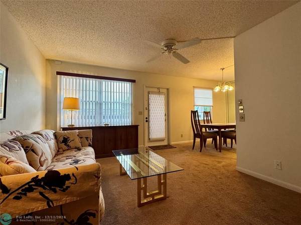 Boca Raton, FL 33434,3041 Hythe C  #304