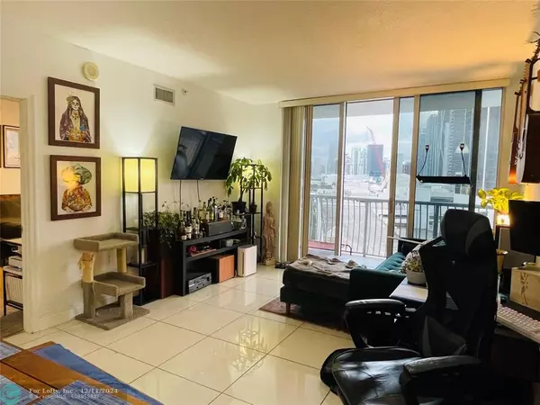 1750 N Bayshore Dr  #1412, Miami, FL 33132