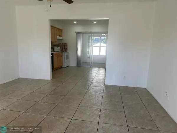 Deerfield Beach, FL 33441,1410 SE 3rd Ter