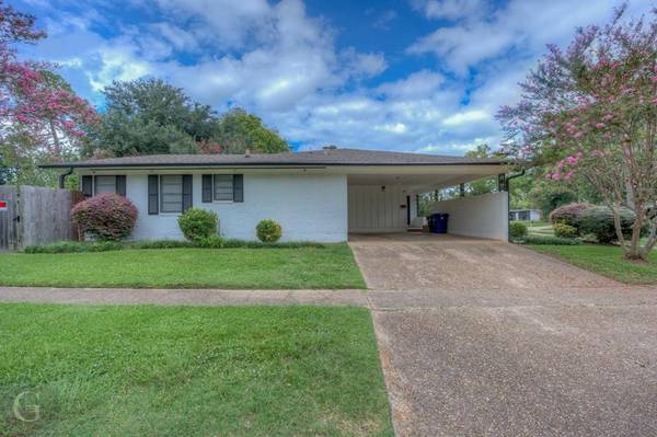 Shreveport, LA 71105,973 CAPTAIN SHREVE Drive