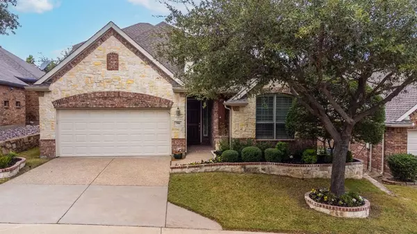 706 Mustang Drive, Fairview, TX 75069