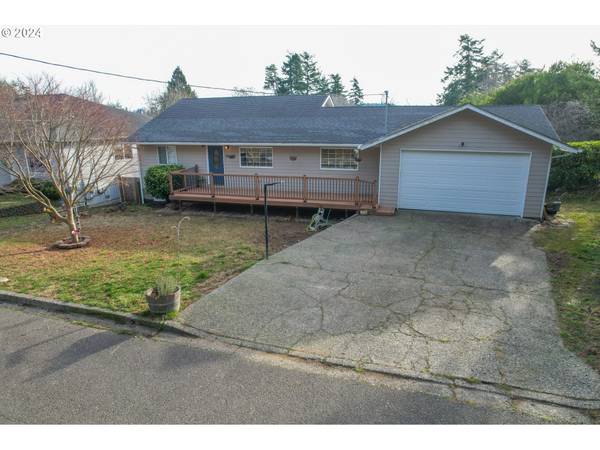 3580 LINDBERG AVE, Coos Bay, OR 97420