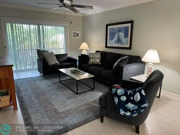 Fort Lauderdale, FL 33308,2161 NE 68th St  #330