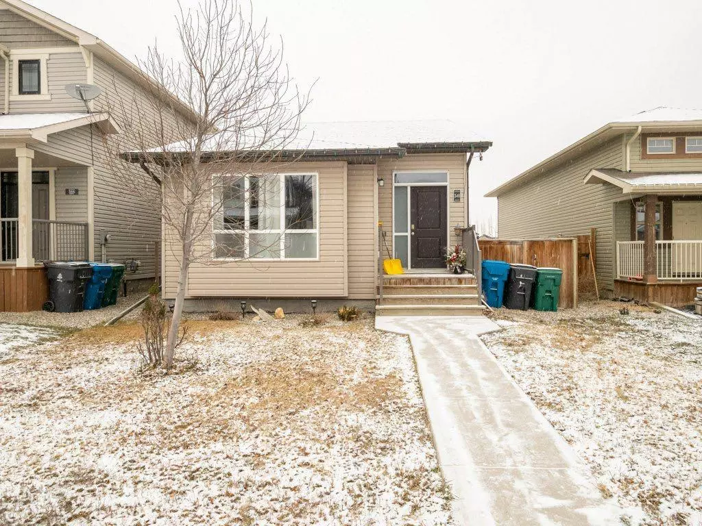 Lethbridge, AB T1J5J3,348 Crocus TER W