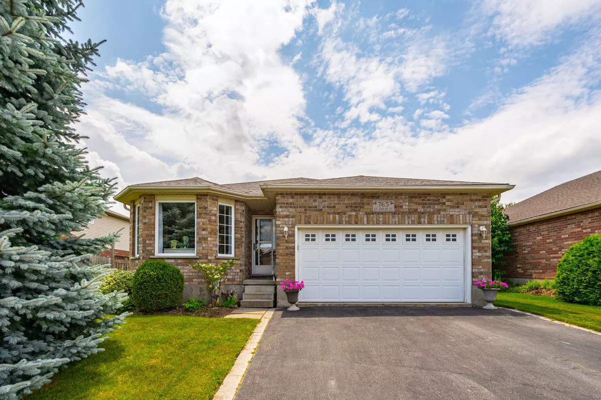 Centre Wellington, ON N1M 3V1,765 St. David ST S