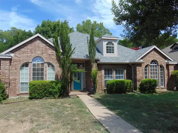 Desoto, TX 75115,1037 Twin Creek Drive