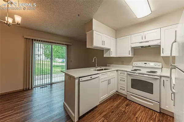 Colorado Springs, CO 80917,3401 Queen Anne WAY