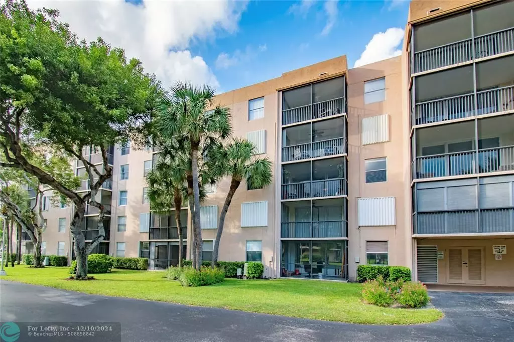 Boca Raton, FL 33487,5280 NW 2nd Avenue  #312