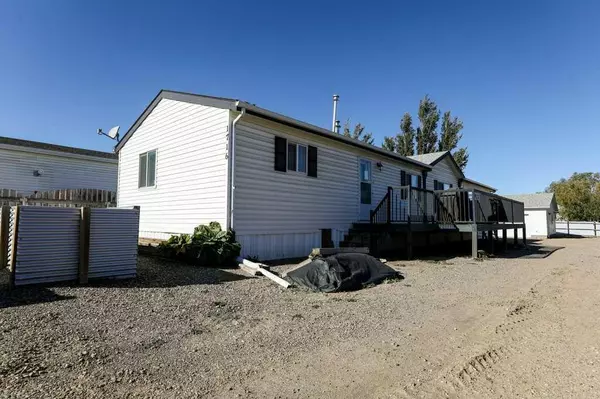 Coaldale, AB T1M 1K7,1716 18 AVE