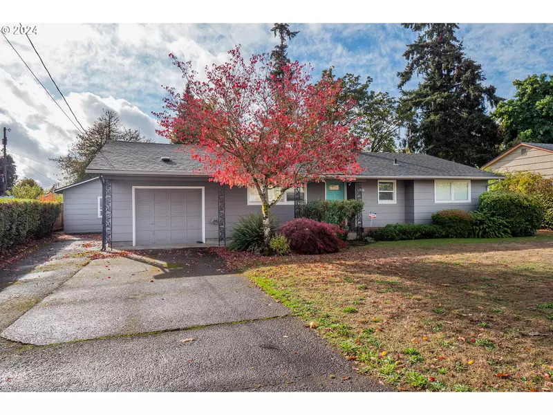 2936 WILLAKENZIE RD, Eugene, OR 97401