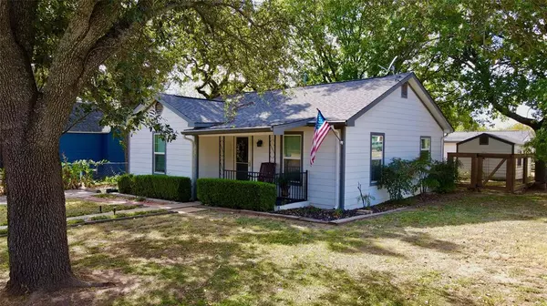 1015 Franklin Street, Weatherford, TX 76086